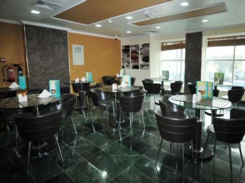 Center Ville Hotel Абу Даби Екстериор снимка