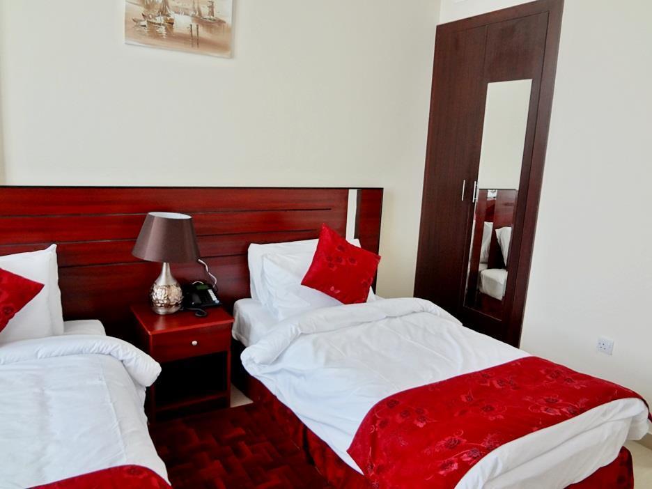 Center Ville Hotel Абу Даби Екстериор снимка