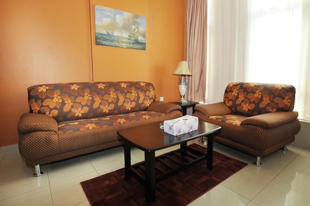 Center Ville Hotel Абу Даби Екстериор снимка