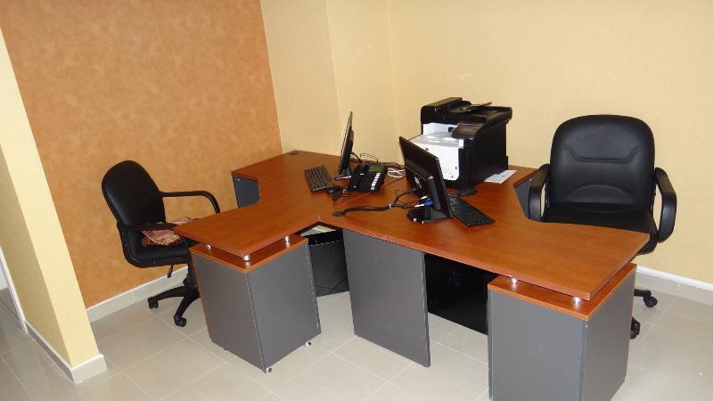 Center Ville Hotel Абу Даби Екстериор снимка